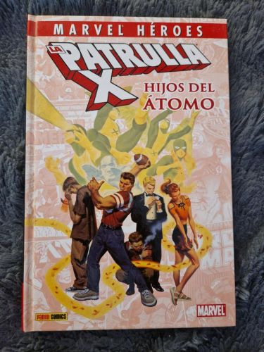 Portada del libro de Marvel Héroes 15: La patrulla X, Hijos del átomo