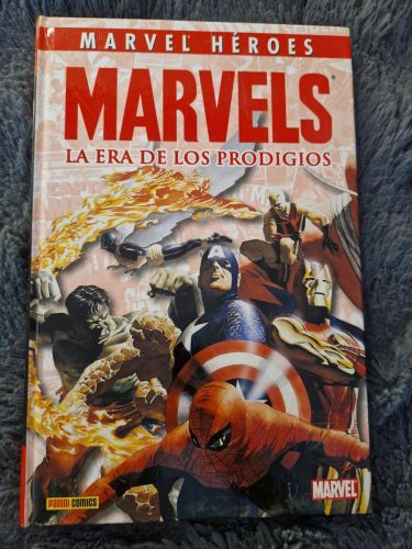 Portada del libro de Marvel Héroes 17: Marvels, la era de los prodigios
