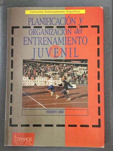 Portada del libro de Planificación y organización del entrenamiento juvenil