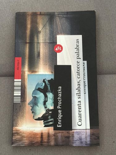 Portada del libro de Cuarenta sílabas, catorce palabras