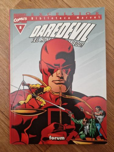 Portada del libro de Biblioteca Marvel. Daredevil 8