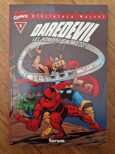 Portada del libro de Biblioteca Marvel. Daredevil 5