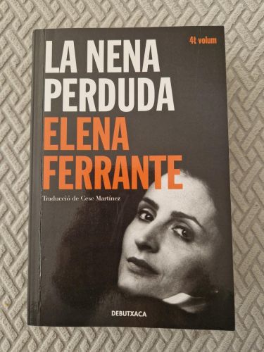 Portada del libro de La nena perduda (L'amiga genial 4)