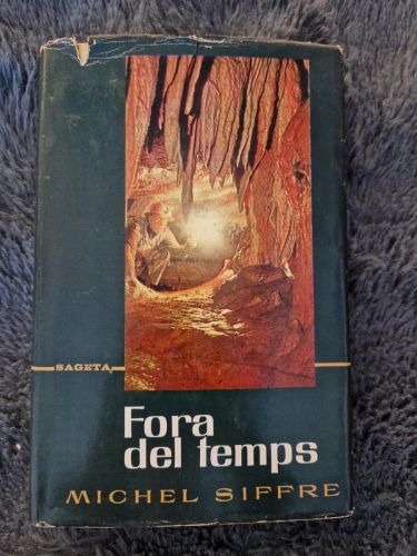 Portada del libro de Fora del temps