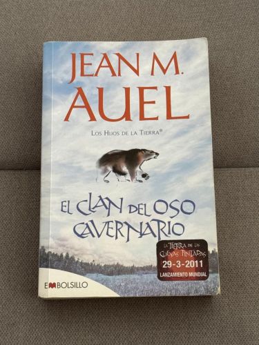Portada del libro de El clan del oso cavernario
