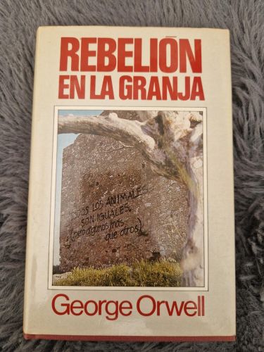 Portada del libro de Rebelión en la granja