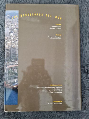 Portada del libro de Les Barcelones del món. (Primera edición)