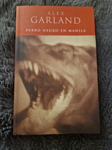 Portada del libro de Perro negro en Manila