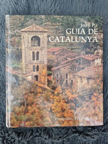 Portada del libro de Guia de Catalunya. Imatge de Catalunya