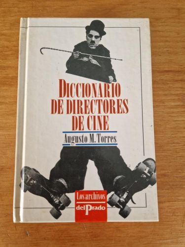 Portada del libro de Diccionario de directores de cine