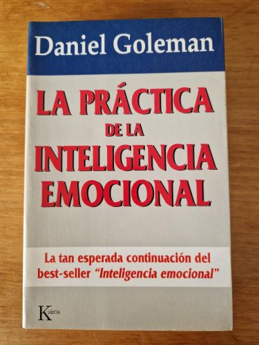 Portada del libro de La practica de la inteligencia emocional
