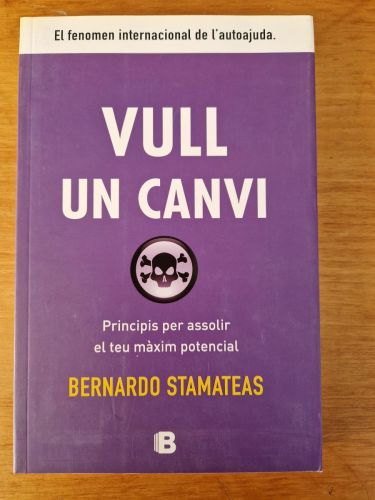 Portada del libro de VULL UN CANVI