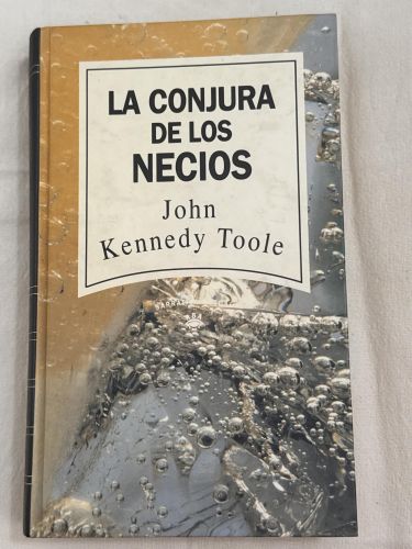 Portada del libro de La conjura de los necios