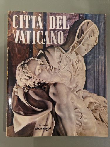 Portada del libro de La città del Vaticano