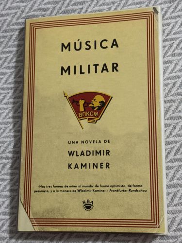 Portada del libro de Música militar