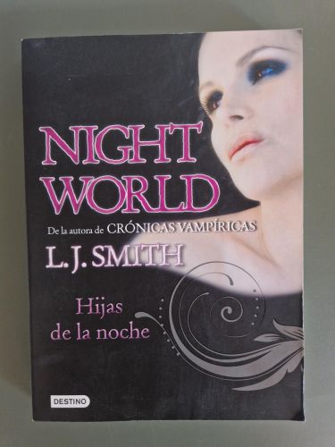 Portada del libro de Night World: Hijas de la noche
