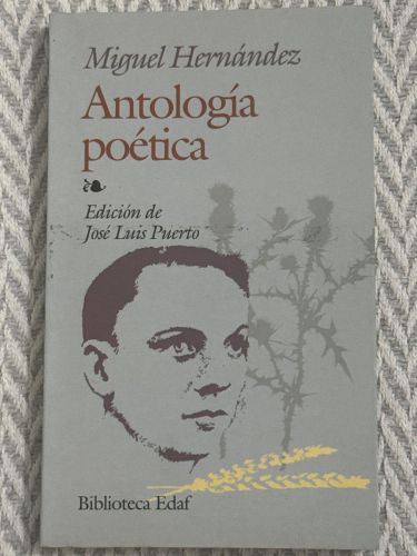 Portada del libro de Antología poética