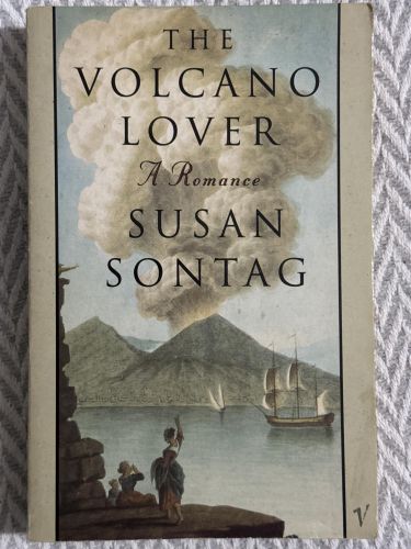 Portada del libro de The volcano lover