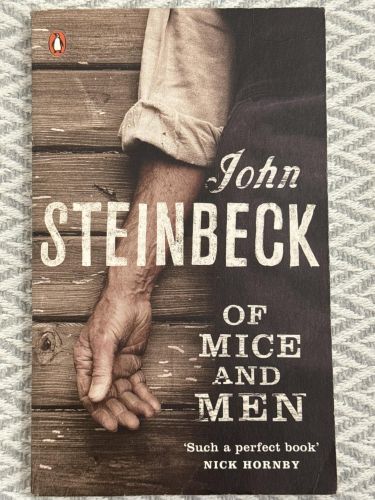 Portada del libro de Of mice and men