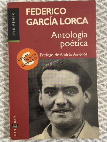 Portada del libro de Antología poética