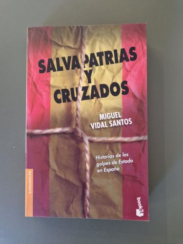 Portada del libro de Salvapatrias y cruzados. Historias de lo