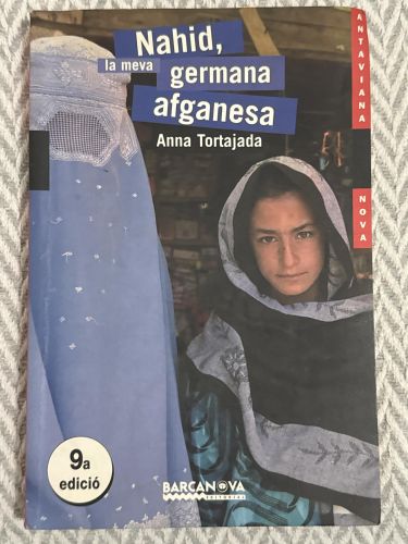 Portada del libro de Nahid, la meva germana afganesa