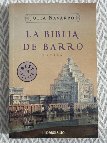 Portada del libro de La biblia de barro