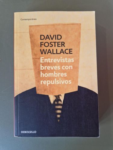 Portada del libro de Entrevistas breves con hombres repulsivos