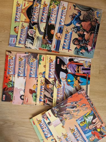 Portada del libro de Flash Gordon. Edición histórica. Nº 1, 2, 3, 4, 5, 6, 7, 8, 9, 10, 11, 12, 13, 14, 15, 16 , 17, 18