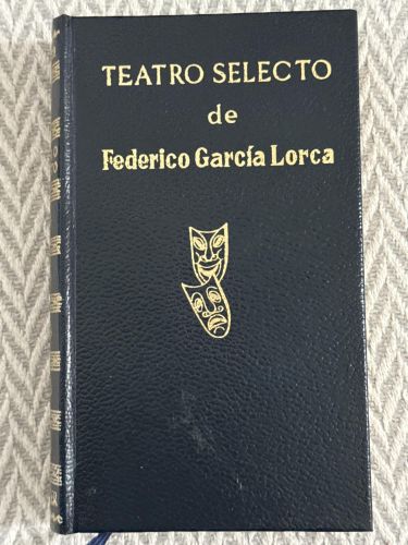 Portada del libro de Teatro selecto