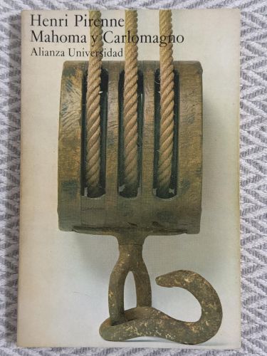 Portada del libro de Mahoma y Carlomagno