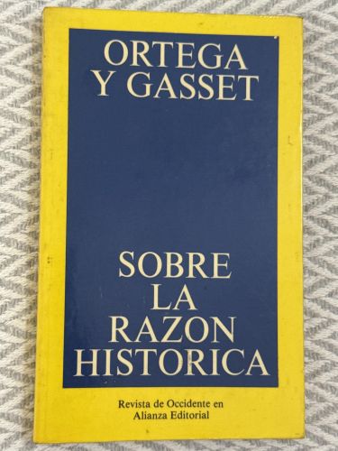 Portada del libro de Sobre la razón histórica