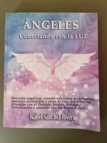 Portada del libro de Ángeles conectando con la Luz