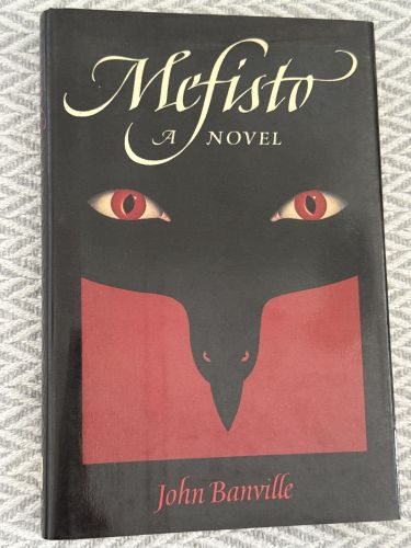 Portada del libro de Mefisto. Firmado por autor!