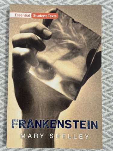 Portada del libro de Frankenstein
