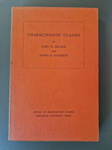 Portada del libro de Characteristic Classes. Annals of mathematics studies 76