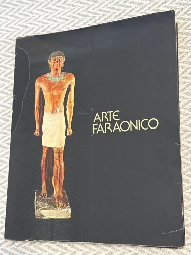 Portada del libro de Arte faraónico