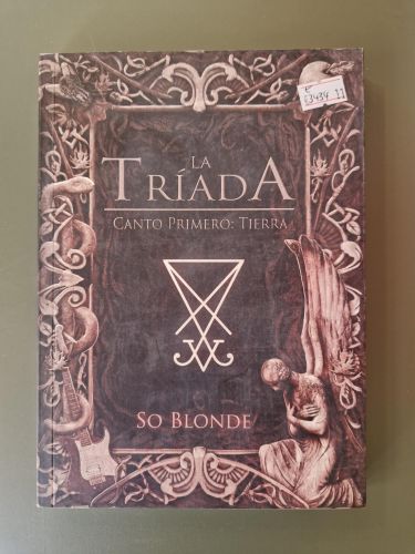 Portada del libro de La Tríada: Tierra. Canto Primero