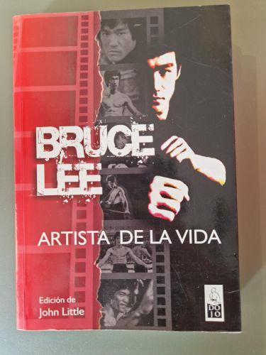 Portada del libro de Bruce Lee, artista de la vida