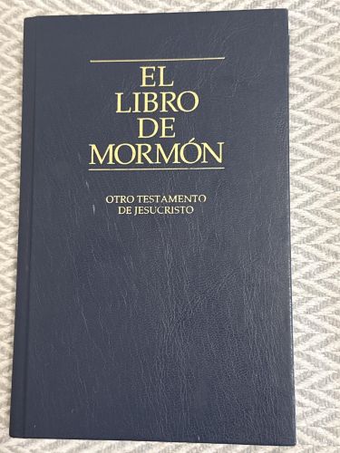 Portada del libro de El libro de mormón. Otro testamento de Jesucristo