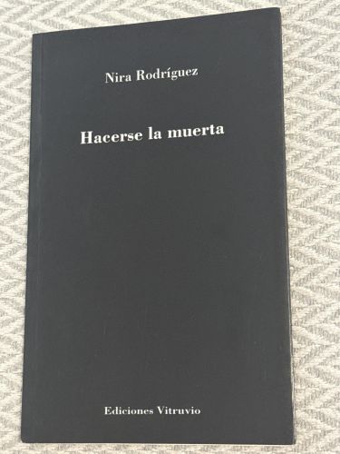 Hacerse la muerta