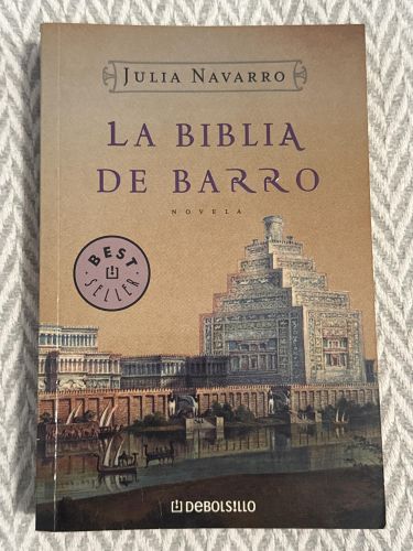 Portada del libro de La Biblia de barro