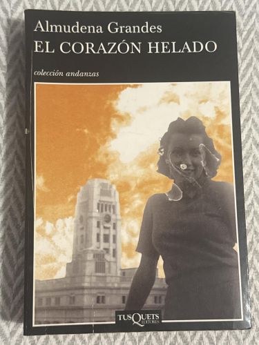 Portada del libro de El corazón helado