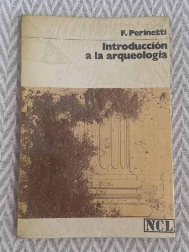 Portada del libro de Introducción a la arqueología
