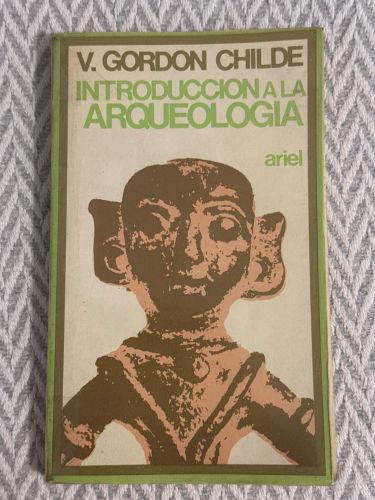 Portada del libro de Introducción a la arqueología