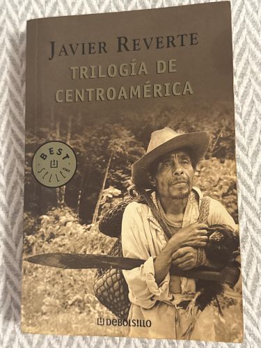 Trilogía de Centroamérica. Los dioses debajo de la lluvia. El aroma del copal. El hombre de la guerra