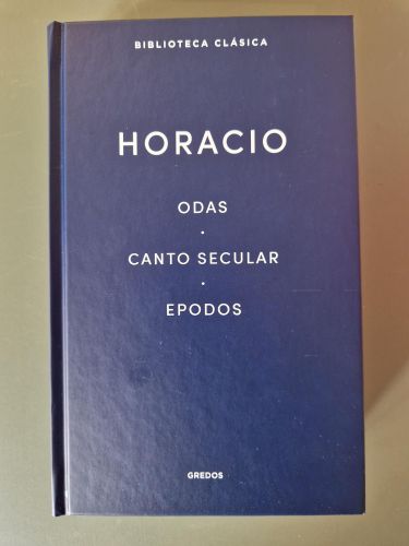 Portada del libro de Odas. Canto secular. Epodos