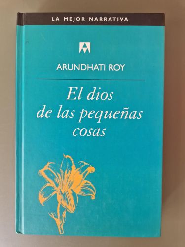 Portada del libro de El dios de las pequeñas cosas
