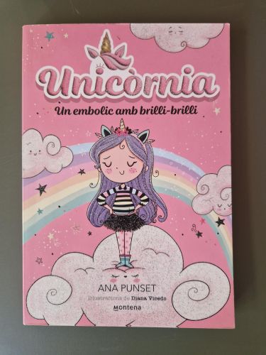 Portada del libro de Unicòrnia 1 - Un embolic amb brilli-brilli