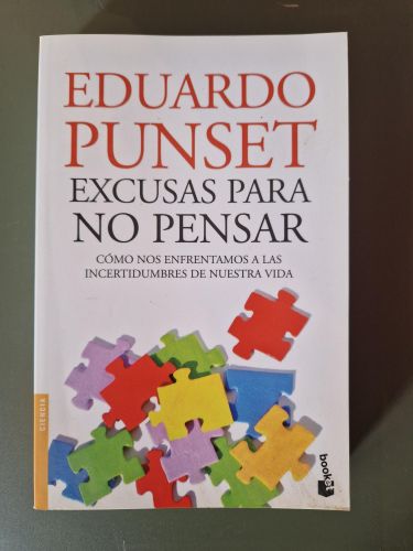 Portada del libro de Excusas para no pensar